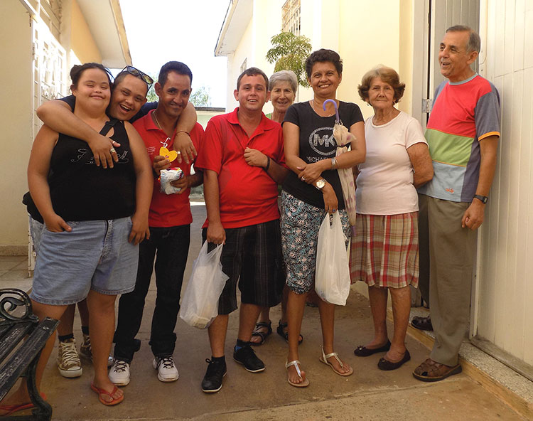 taller Caritas cuba cienfuegos aguada personas discapacidad