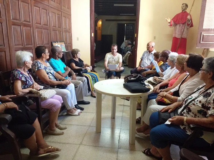 ¡Bien, gracias a Dios!, respuesta de las personas mayores 3 2 convert.io 13