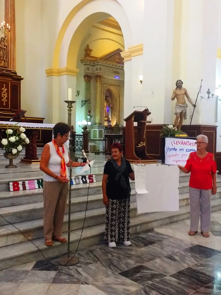 ¡Bien, gracias a Dios!, respuesta de las personas mayores 4 3 convert.io 6