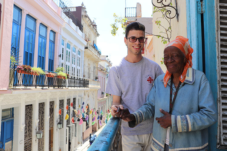 jovenes y personas mayores relaciones intergeneracionale 003