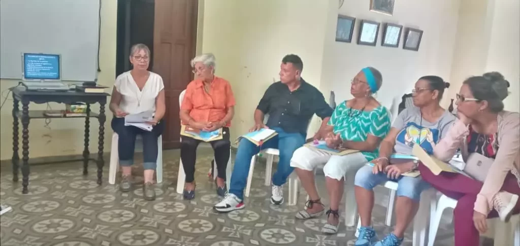 AnyConv.com Taller a voluntarios del Programa Aprendiendo a crecer de Caritas Camaguey3