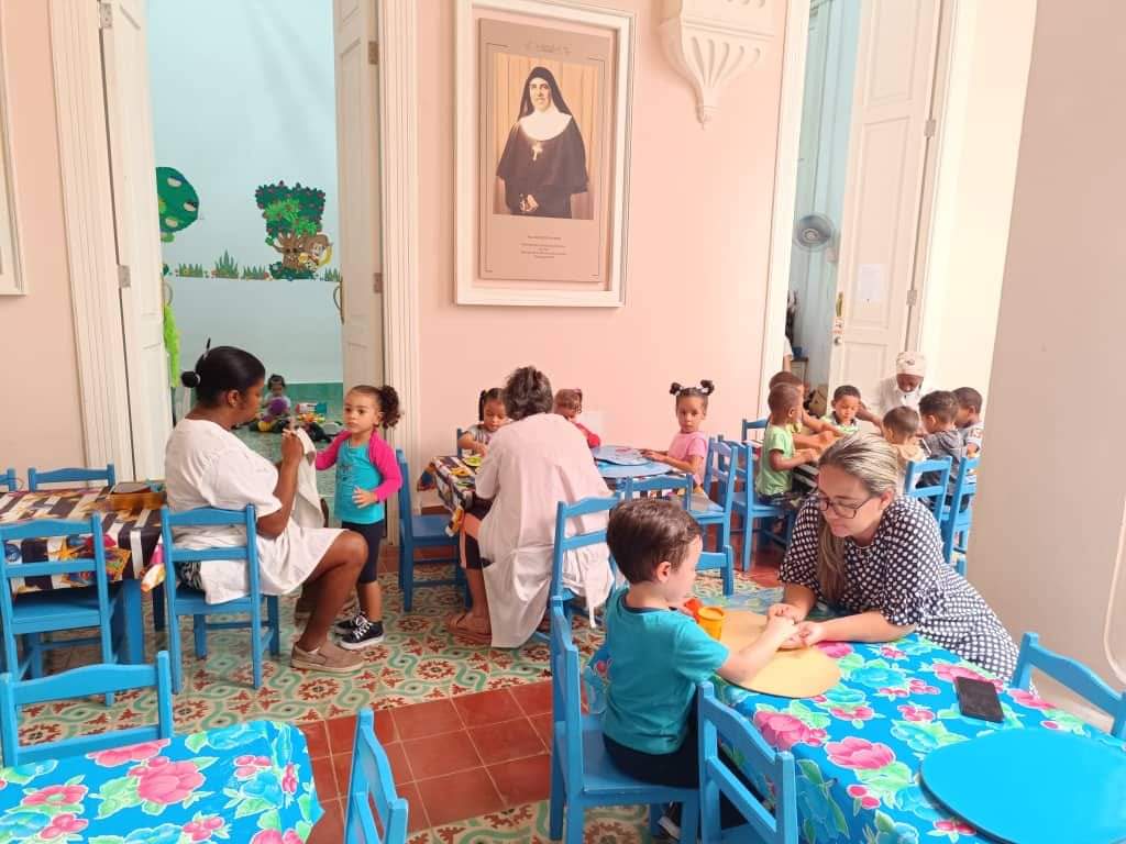 Visita de Cáritas Eslovaquia 4 FB IMG 1699134936779