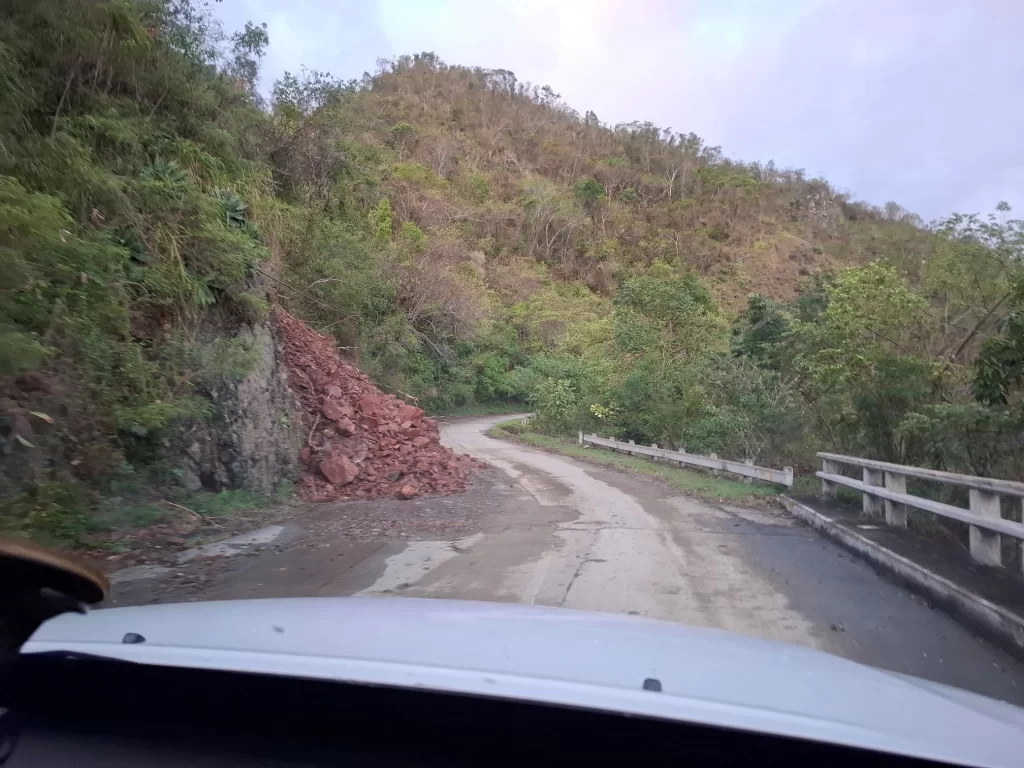 Viaducto La Farola con danos