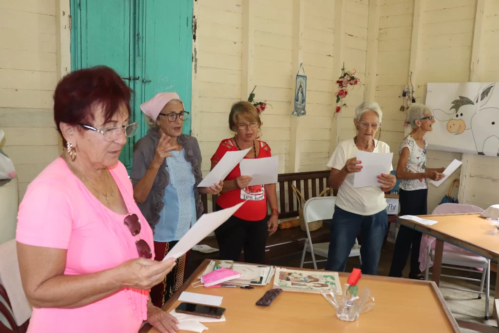 Visita de acompanamiento a la comunidad Sagrado Corazon de Jesus 10
