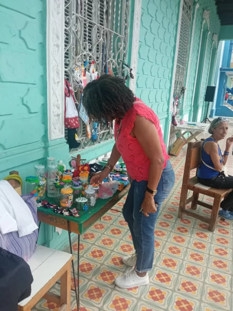 Creatividad e inclusión a través del proyecto Muñecas Kenis, de Cáritas en las Tunas 13 WhatsApp Image 2024 10 25 at 8.37.30 PM1