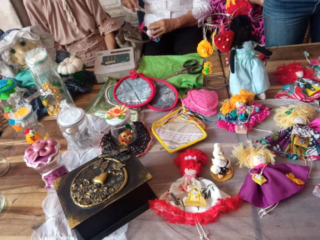 Creatividad e inclusión a través del proyecto Muñecas Kenis, de Cáritas en las Tunas 4 WhatsApp Image 2024 10 25 at 8.37.31 PM3