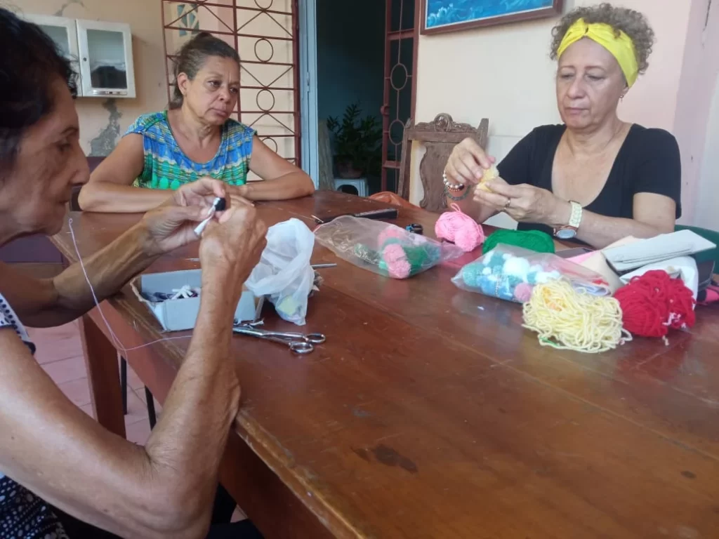 Creatividad e inclusión a través del proyecto Muñecas Kenis, de Cáritas en las Tunas 10 WhatsApp Image 2024 10 25 at 8.37.43 PM3