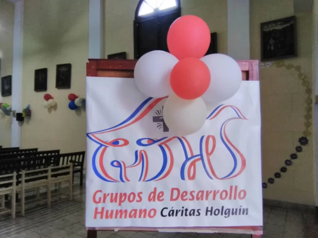 Celebrando la Alegría: Festival de Fin de Año en Holguín Promueve la Creatividad y la Solidaridad 20 IMG 20241209 WA0021