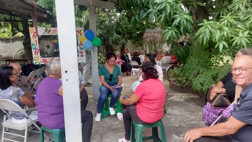 CELEBRAN EN LAS TUNAS ENCUENTRO FESTIVO PARA PERSONAS MAYORES A LAS PUERTAS DE LA NAVIDAD 28 IMG 20241220 WA0030