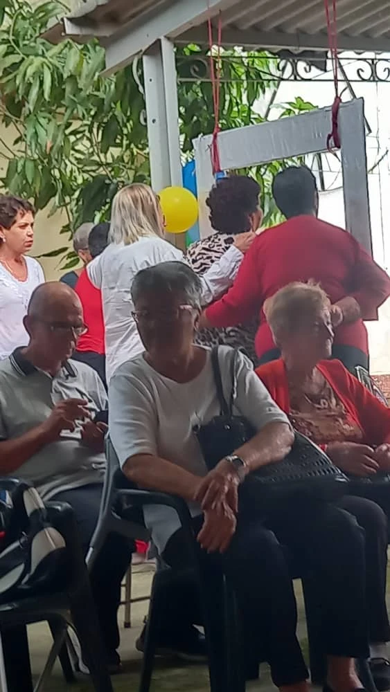 CELEBRAN EN LAS TUNAS ENCUENTRO FESTIVO PARA PERSONAS MAYORES A LAS PUERTAS DE LA NAVIDAD 22 IMG 20241220 WA0044