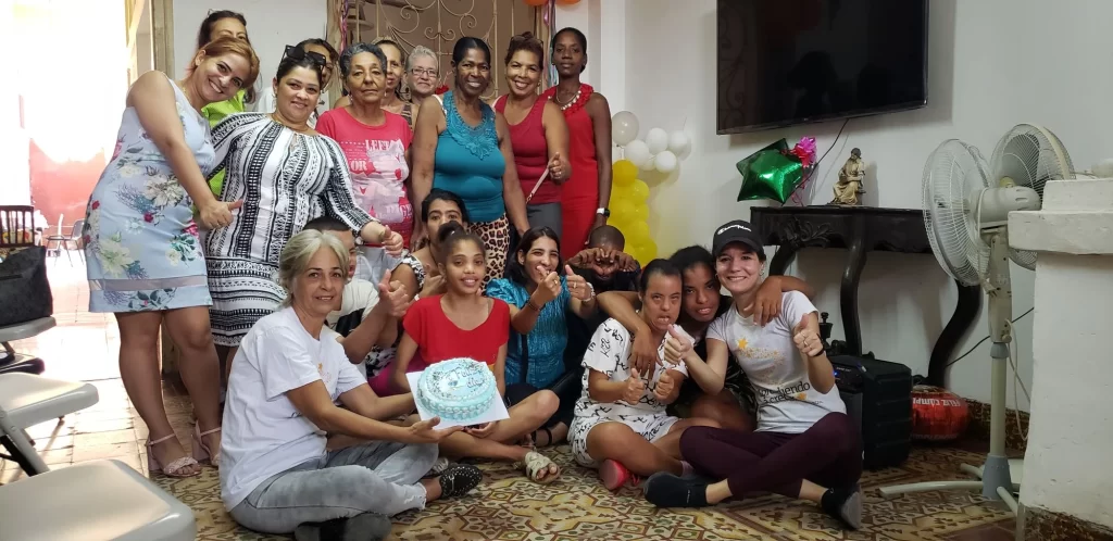 Todos juntos de fiesta