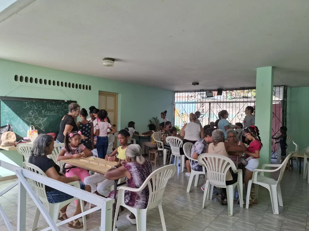 Torneo de juegos intergeneracional 1