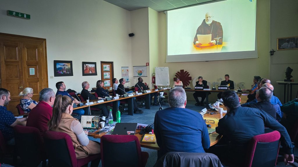 Directores de Cáritas América Latina y el Caribe participan de curso sobre la protección de menores con la Comisión Pontificia 11 460087416 1