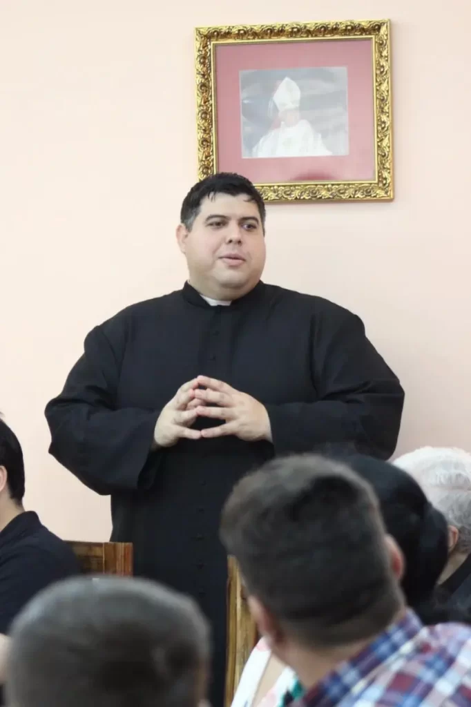 Colaboración, un paso vital ante las emergencias 11 COLABORACION UN PASO VITAL ANTE LAS EMERGENCIAS 6