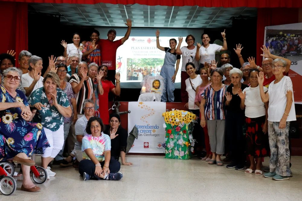 Sueños en el panal de Aprendiendo a crecer en Cienfuegos 1 Suenos en el 1