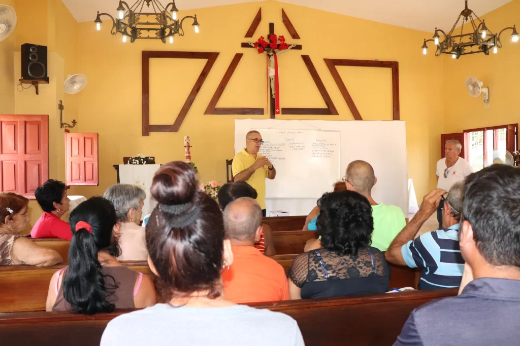 Taller de GRD en Exaltacion de la Santa Cruz 12