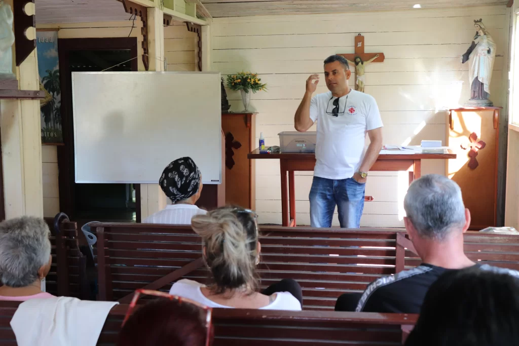 Taller de Gestion de Riesgos y Desastres en Punta San Juan 11