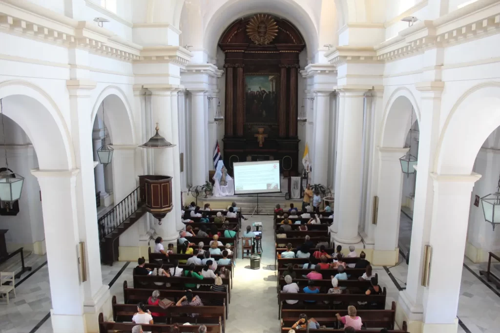 Caritas rostro de misericordia 28