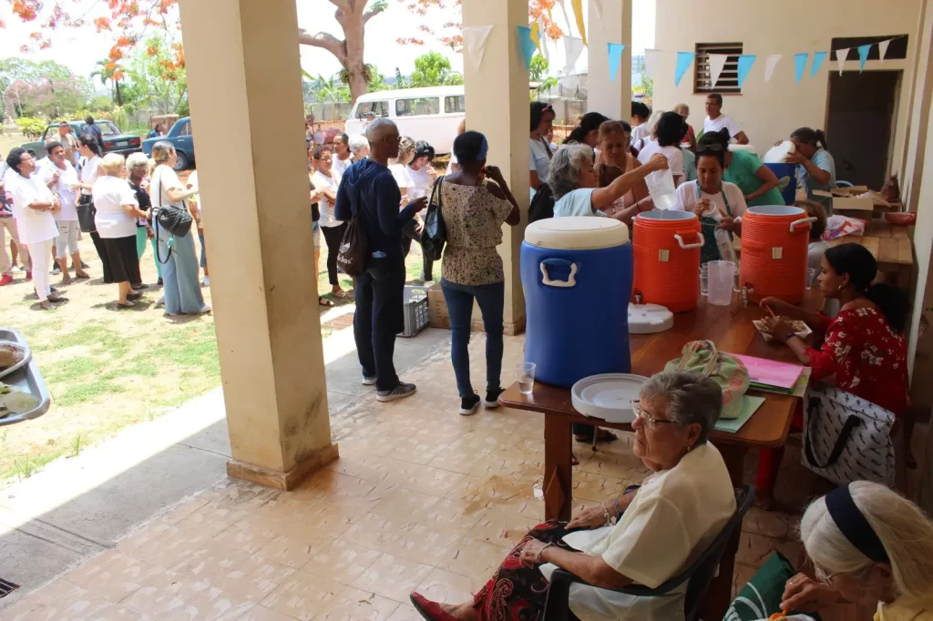 Caritas rostro de misericordia 67