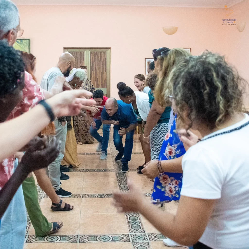Creciendo juntos: reflexiones y propuestas para fortalecer el programa Aprendiendo a crecer 8 Creciendo juntos programa Aprendiendo a crecer 7