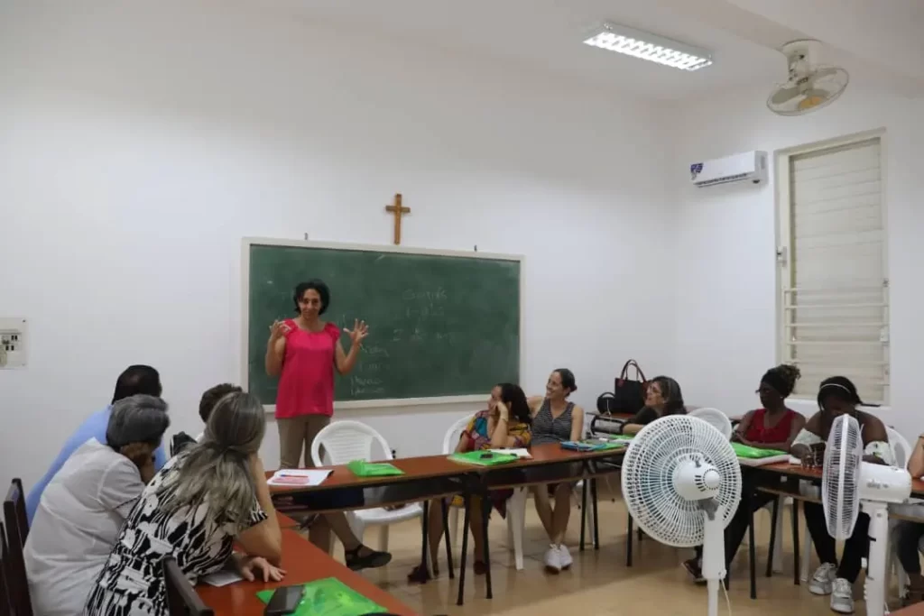 Renovar la esperanza y el espiritu de servicio 3