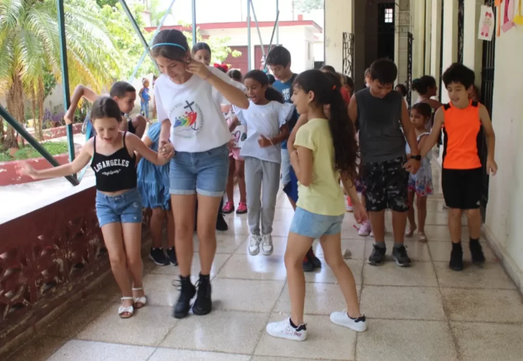 los talleres de verano del Grupo de Desarrollo Humano GDH en la ciudad de Matanzas 1