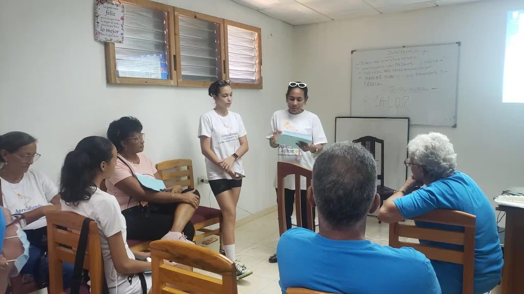 Formación de Aprendiendo a crecer: espiritualidad, metodología y servicio 5 Formacion de Aprendiendo a crecer 8