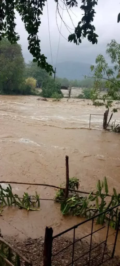 Region Oriental de Cuba sufre afectaciones por lluvias asociadas a tormenta tropical Imelda 6