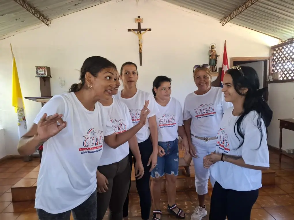 Formación de GDH: por un mejor acompañamiento a los adolescentes 9 Formacion de GDH 2