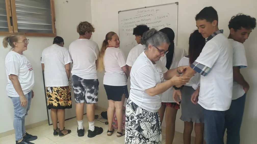 Formación de GDH: por un mejor acompañamiento a los adolescentes 4 IMG 20251016 WA0216