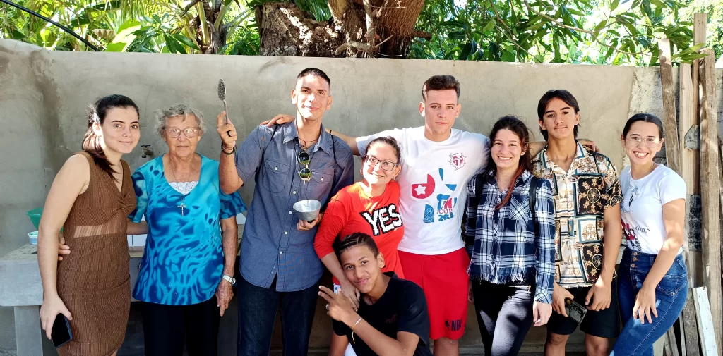 Apoyo al servicio de jovenes