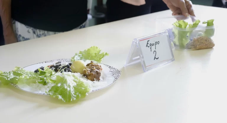 Taller del Programa de Personas Mayores en Cáritas Camagüey 1 MG 8316