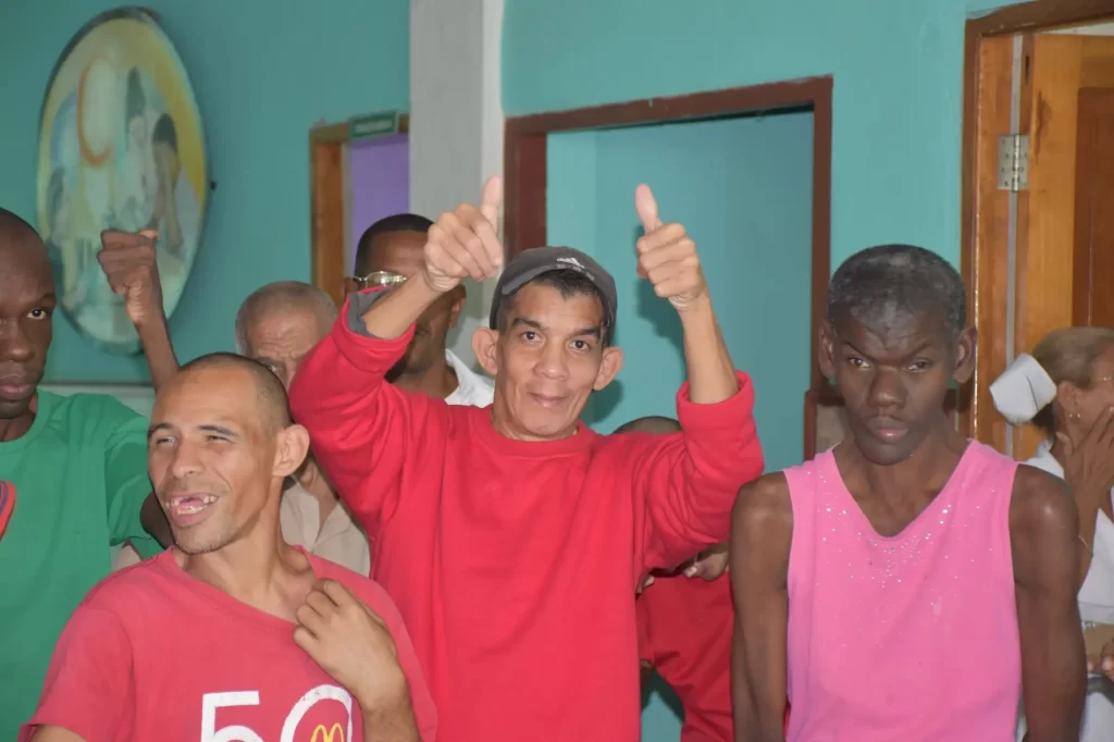 donativos Guantanamo 8