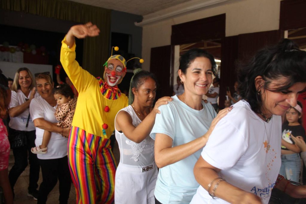 Aprendiendo a crecer en Limonar: un año de Amor y Esperanza 7 FB IMG 1773677169405