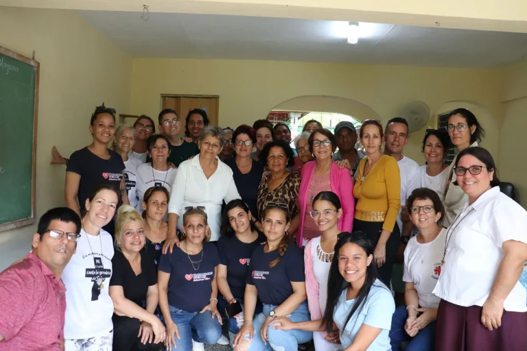 Concluyó séptima edición del Adiestramiento para cuidadores en Cienfuegos