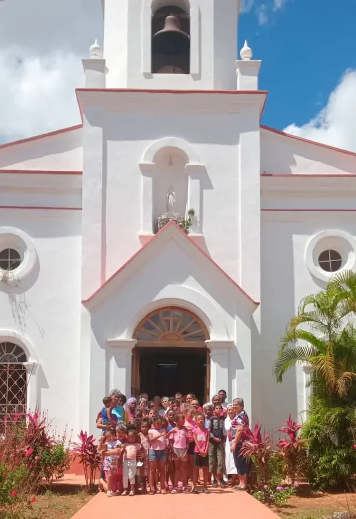 Semana de receso escolar con la alegria de Cristo Resucitado 10