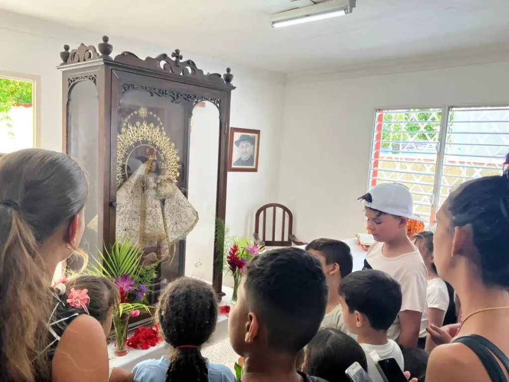 Semana de receso escolar con la alegria de Cristo Resucitado 11