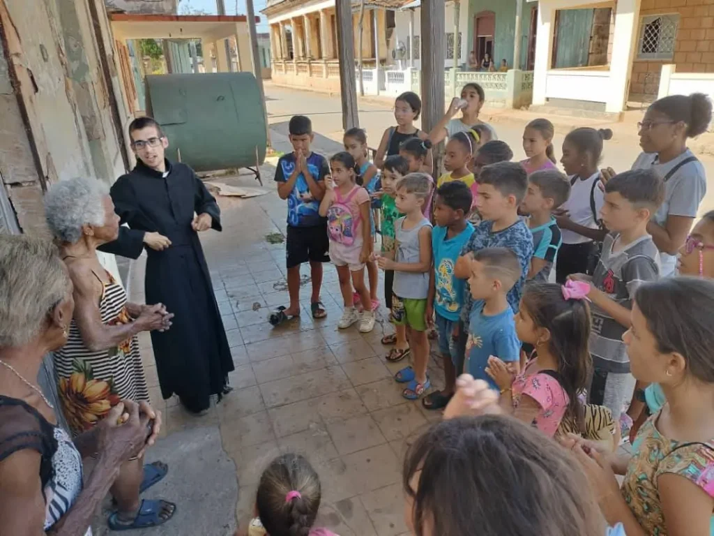 Semana de receso escolar con la alegria de Cristo Resucitado 3