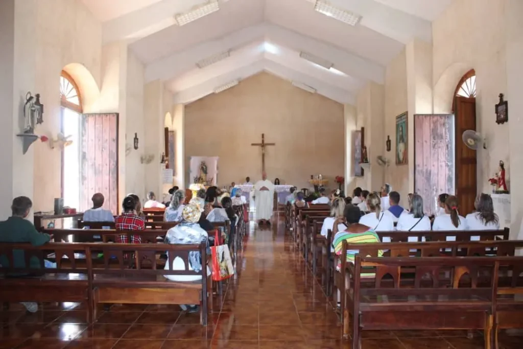 Ser sal y luz en la comunidad 12