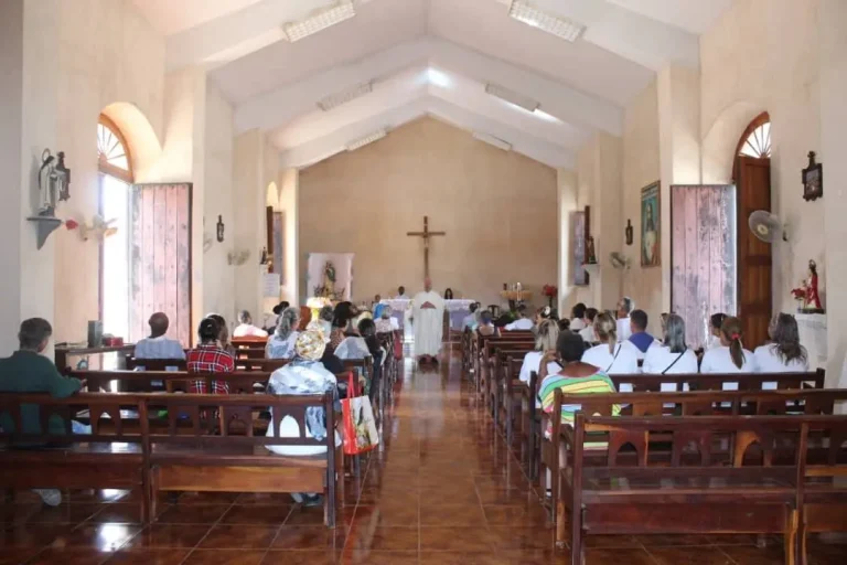 Ser sal y luz en la comunidad 12