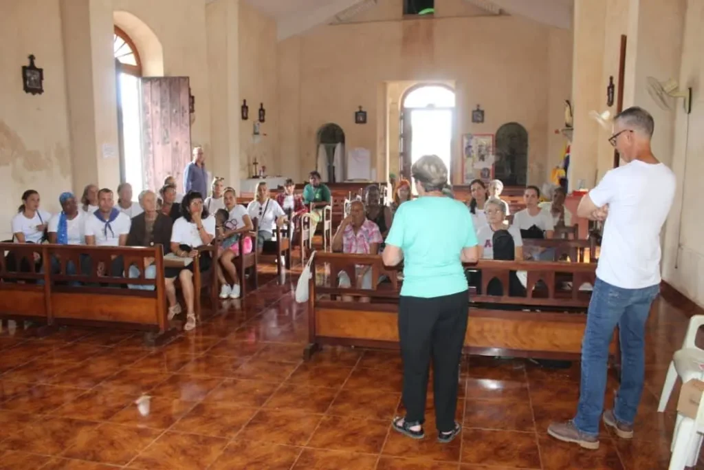 Ser sal y luz en la comunidad 7