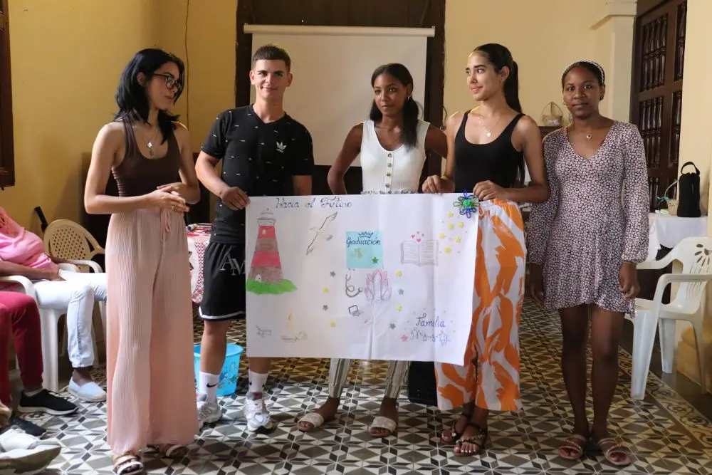 Jóvenes beneficiarios de Cáritas Cienfuegos dialogan sobre sus proyectos de vida 6 Jovenes 6.JPG