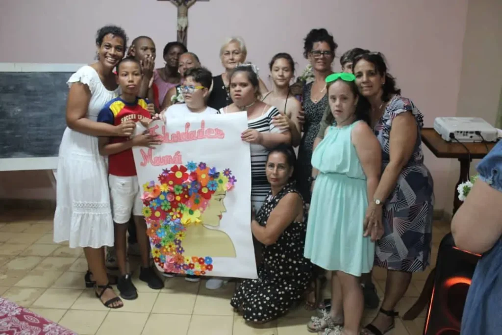 Madres que transforman espinas en flores 3