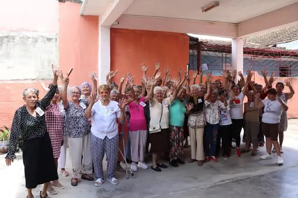 Celebración de la Pascua del Programa de Personas Mayores en Morón y Ciego de Ávila 11 Programa de Personas Mayores en Moron y Ciego de Avila 11