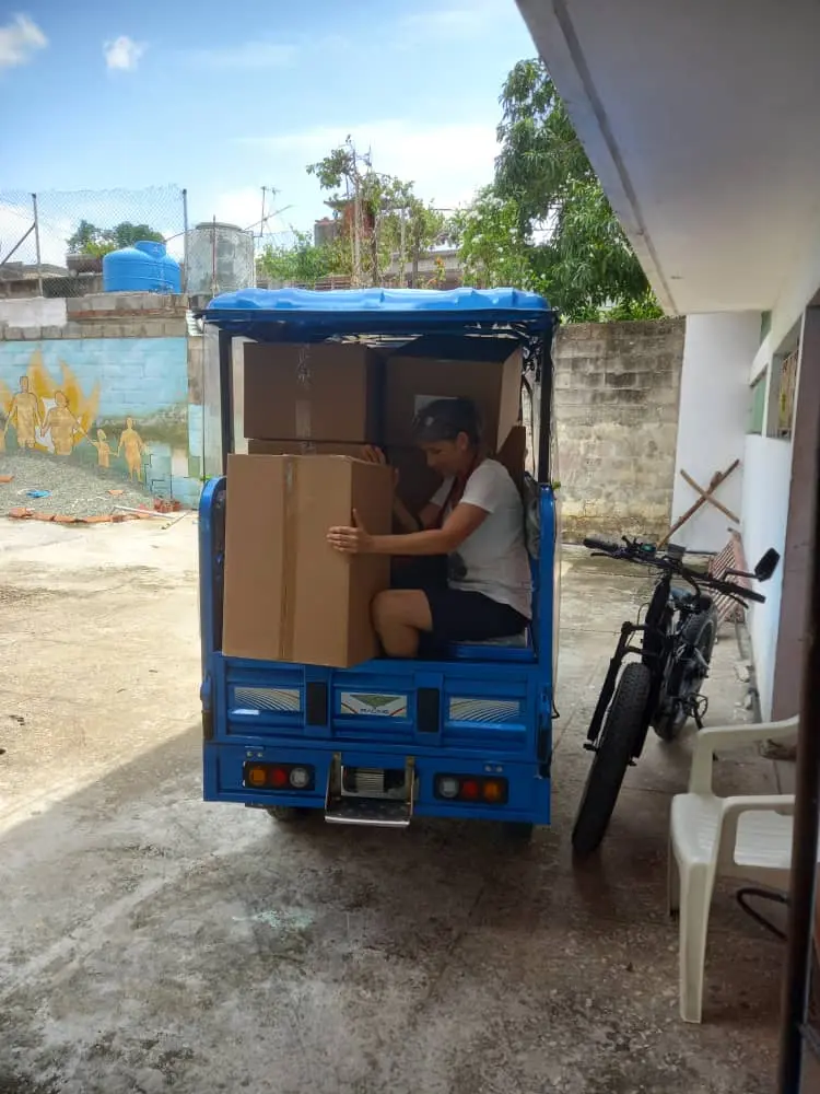 "Nuevo envío humanitario se distribuye en comunidades de la diócesis de Guantánamo-Baracoa" 7 Nuevo envio humanitario Guantanamo 6