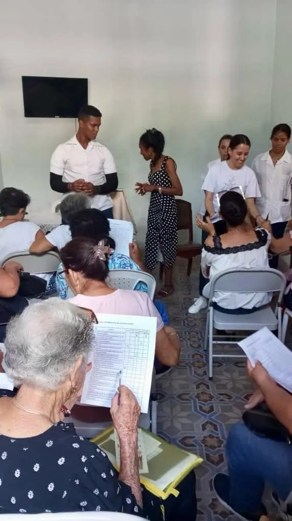 Cuidar con dignidad 4 taller de Caritas Pinar del Rio 11