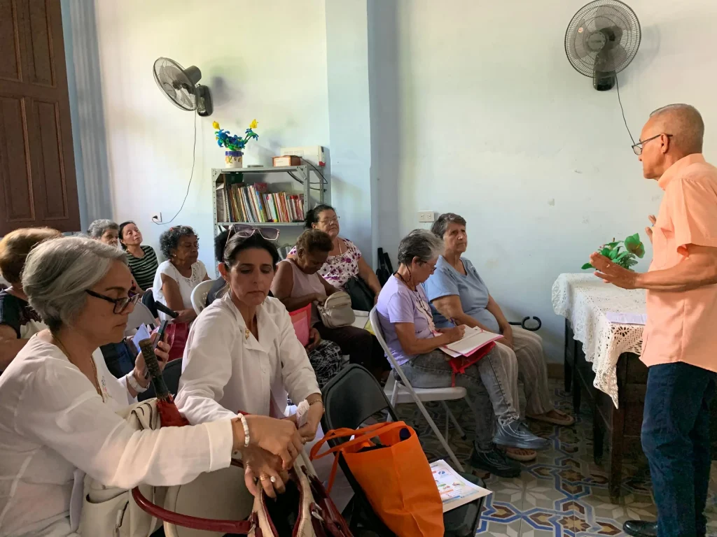Cuidar con dignidad 9 taller de Caritas Pinar del Rio 15