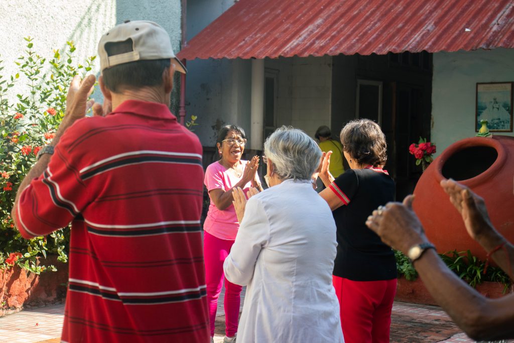 Cuerpo y espíritu en movimiento: la mañana que Camagüey dedica al bienestar mayor 6 1000948953