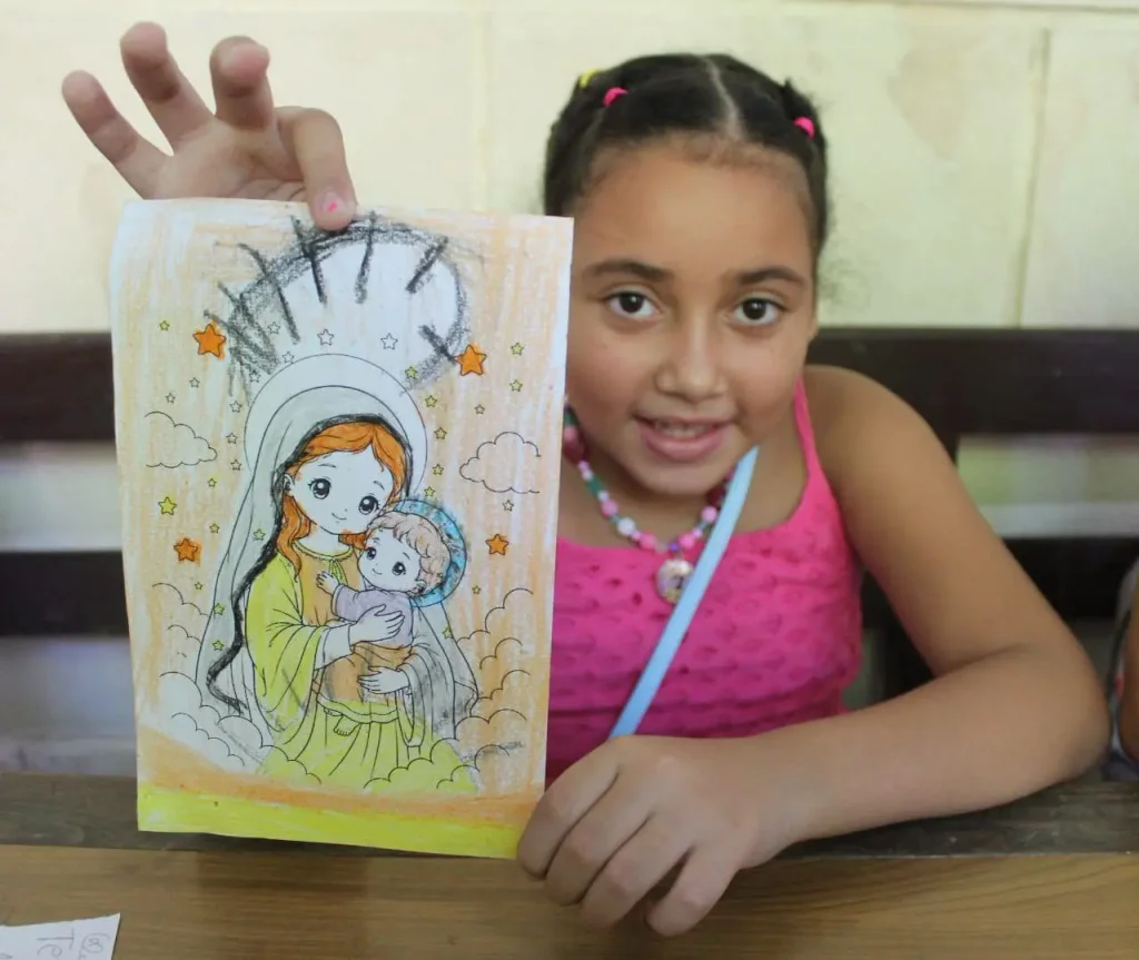 Dos generaciones unidas por el mar y la fe: el taller de Cáritas Matanzas 6 Dos generaciones unidas por el mar 5