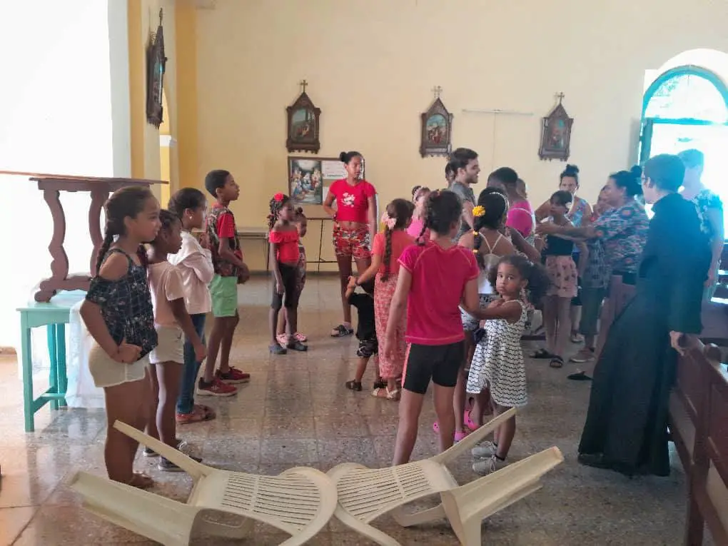 GDH de Cáritas Matanzas siembran valores mientras el curso descansa 16 GDH de Caritas Matanzas 16